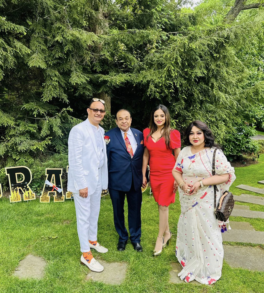 As the first South Asian-American woman elected to a NY State Office, I am proud to support the emerging talent in our community. This wknd, I celebrated Sabah Bari’s graduation & honored her with a NY State proclamation for her extraordinary leadership supporting women in STEM.