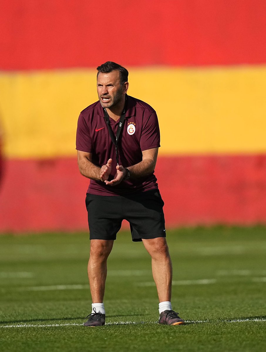 GalatasaraySK's tweet photo. 🦁 Aslanlarımız, Trendyol Süper Lig’in 38. haftasında Tümosan Konyaspor ile yapacağı karşılaşmanın hazırlıklarına bugün Florya Metin Oktay Tesisleri’nde yaptığı antrenmanla başladı. #KNYvGS https://t.co/zSIRR4ZgMi