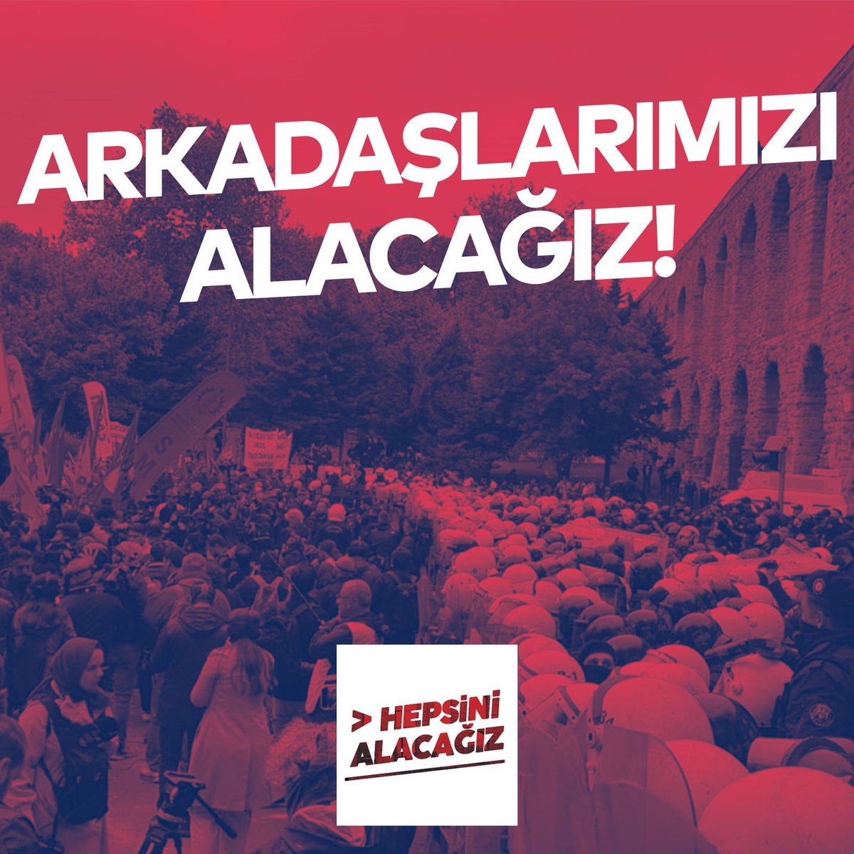 1 Mayıs'ta Taksim’e yürümek isteyen 2 üyemiz, Devrimci Gençlik Dernekleri, Halk-Der, Kaldıraç, SEP ve SMF’den yoldaşlarımızla birlikte sabah ev baskınlarıyla gözaltına alındı. Mücadelemiz devam ediyor; Taksim’i de, arkadaşlarımızı da geri alacağız! #HepsiniAlacağız