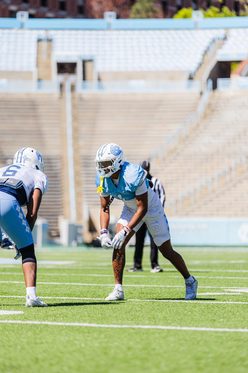 NicholasReddish's tweet photo. Extremely blessed to receive an offer from @UNCFootball @UNCCoachThig @CoachJasonJones @Dj_Mcfadden11 @coach_rank87 @CMines20 @RivalsFriedman @RivalsWardlaw @On3Recruits @247recruiting https://t.co/BuEfqoYCut