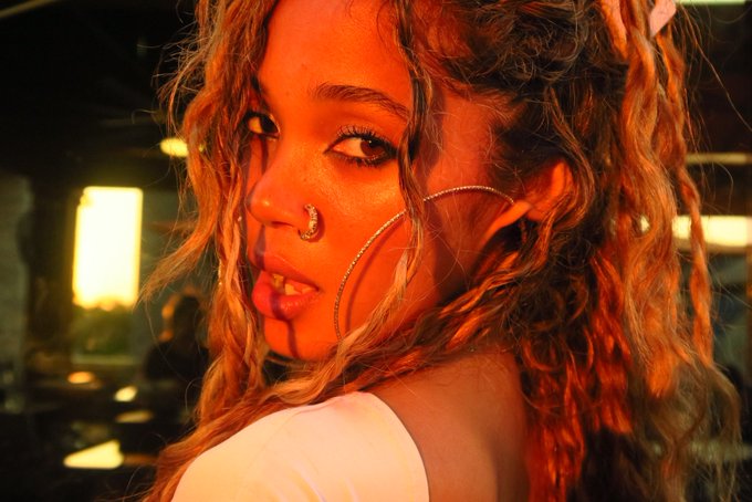 Wink wink https://t.co/WsSCh7BHwP<a href="/tag/mondayzzz"class="tags"><span>#mondayzzz</span></a>