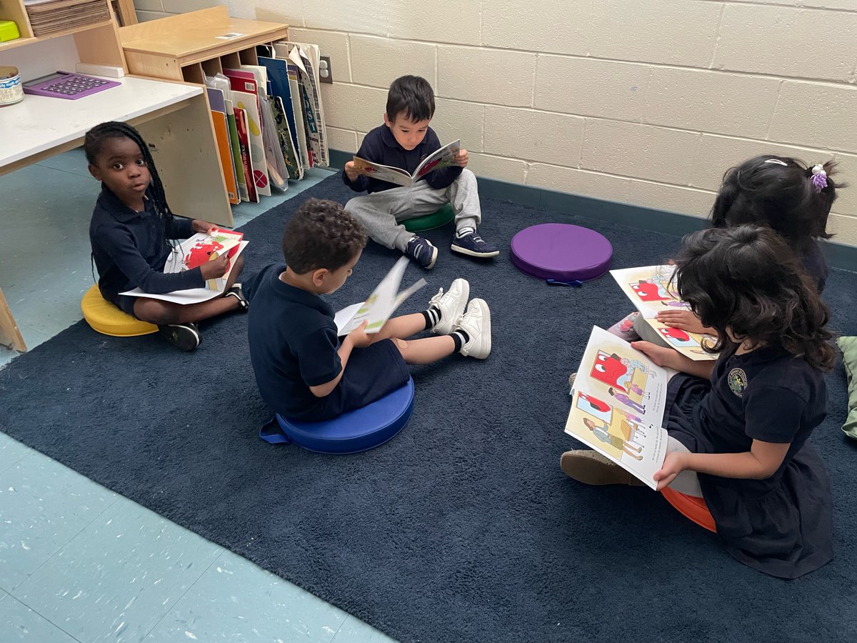 Today, Ms. Arnone’s Pre K students @JMBCS_Eagles12 learned more about their journey to Kindergarten. They were read the story 'Clifford Goes to Kindergarten' and were gifted a copy to take home. 😊