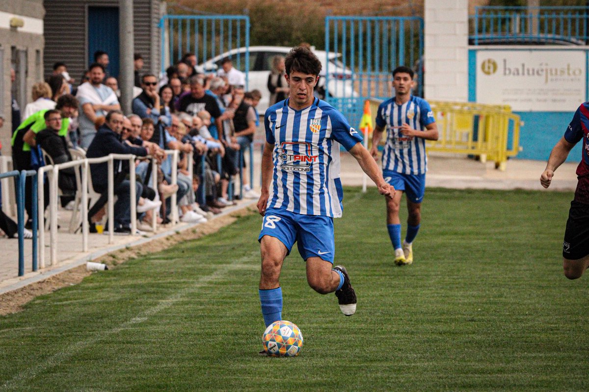 Recull d’imatges del partit del cap de setmana contra <a href="/UETarrega/">UE Tàrrega</a> ⚽️

Som-hi Artesa!⚪️🔵

📸 @ingridseguraphotos