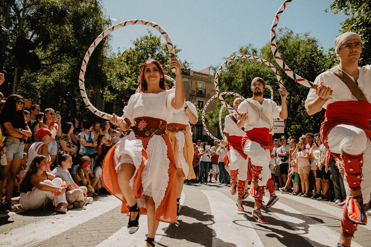 Quines ganes de dir-vos que ja queden només 100 dies per Festa Major 😍

Ens ballem a sobre!

#FmVila24