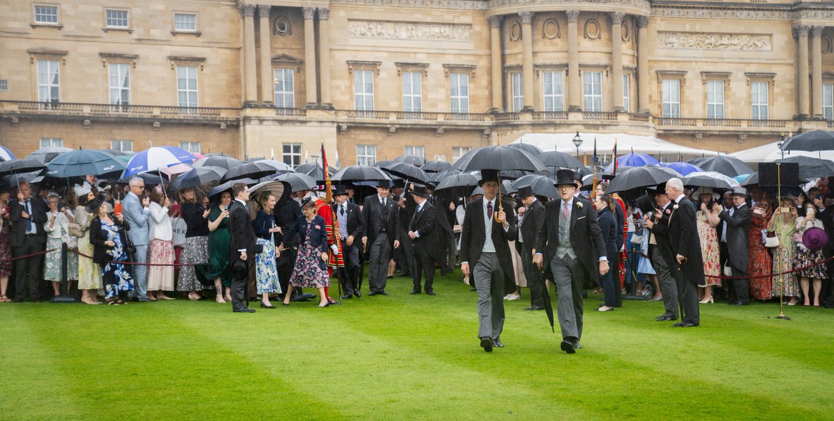 A pleasure meeting so many wonderful people from across the UK at today’s garden party 🌺 ☔️