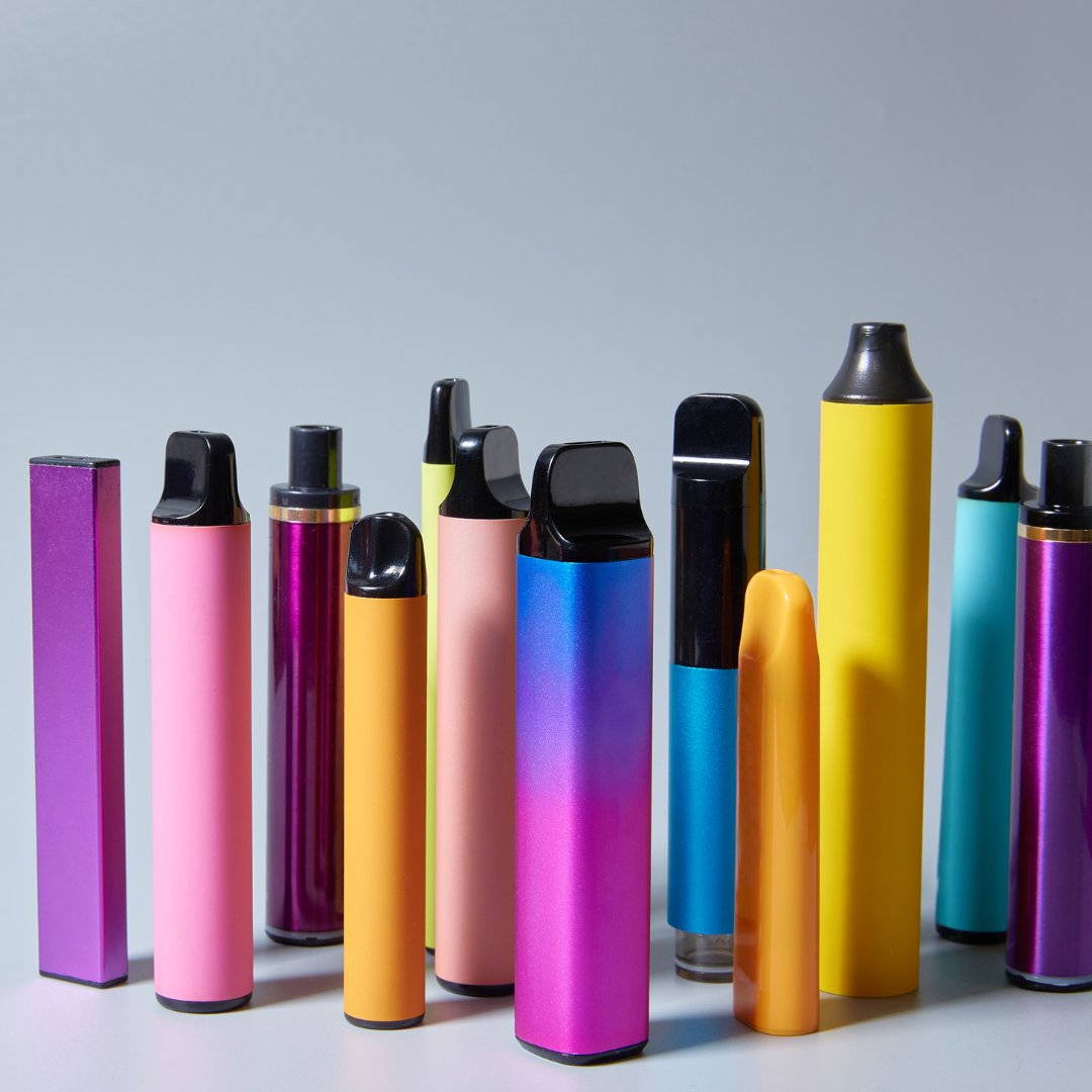 #Commentary Electronic cigarettes: beneficial for smoking cessation but harmful to public health? emj.bmj.com/content/41/5/2…