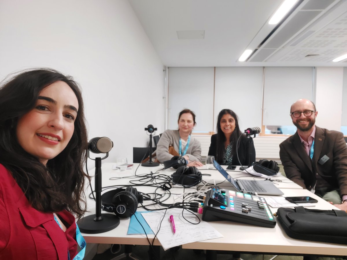 mc_climent's tweet image. 🤩 I don&apos;t know what the best part was: the laughs, the amazing audience, or the real interest I felt anaesthetists have in improving risk understanding and #RiskKnowHow. It was all great 
Thanks, @RCoANews and @lfinikarides!🎙We also recorded a podcast!
@senseaboutsci