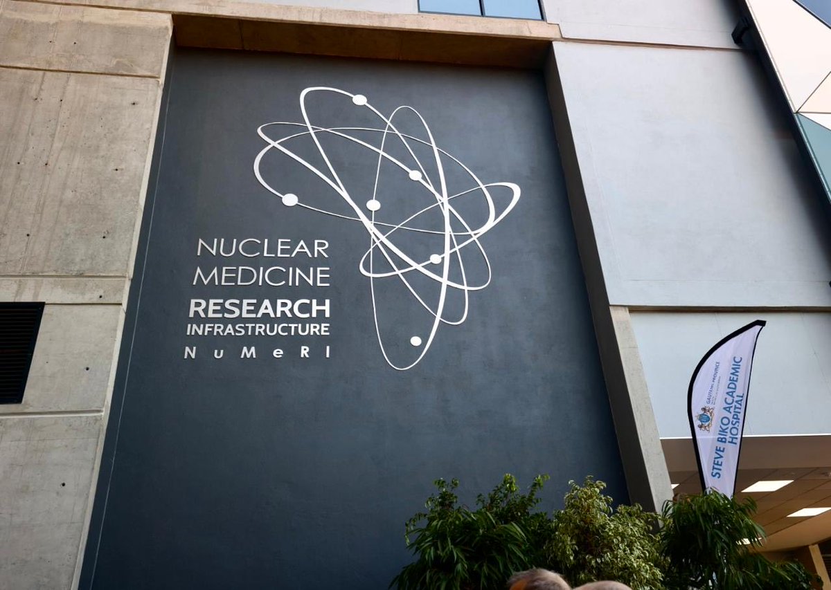 Lesufi's tweet photo. Using nuclear medicine to propel the treatment of cancer to the next level. Less talk, more work #GrowingGautengTogether https://t.co/2Hk5vB8fHz