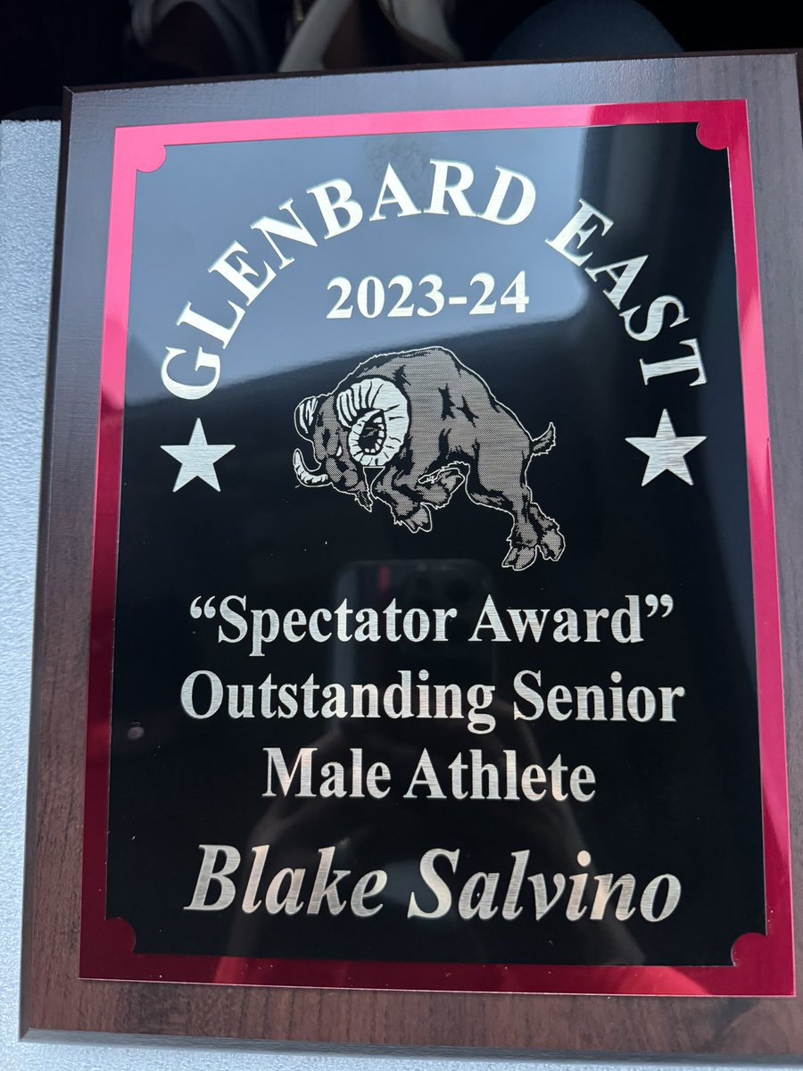 Thankful to win Outstanding Senior Male Athlete. Thank you to the coach who helped me throughout the way.<a href="/RamFBHC/">Coach Walters</a> <a href="/CoachWalker285/">Coach Walker</a> <a href="/GE_Rams/">Glenbard East</a> <a href="/GEHS_Athletics/">Glenbard East Athletics</a> <a href="/northcentralcol/">North Central College</a> <a href="/ge_wrestling/">Rams Wrestling</a>