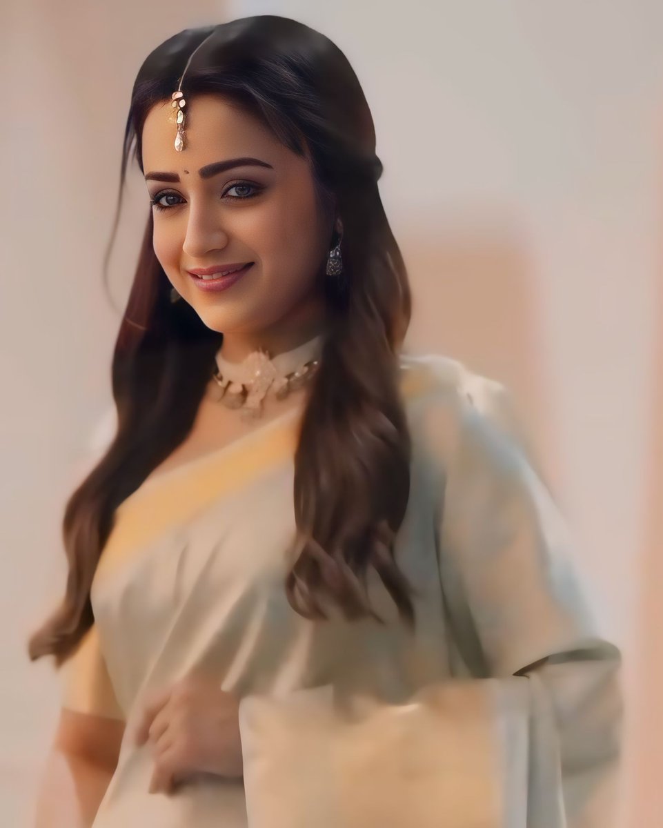 trishagraphy's tweet photo. Trisha's beauty and talent have made her a beloved figure across generations. 💖
#TimelessCharm 🌟 #SouthQueen
#trisha #trishakrishnan #ps1 #ponniyinselvan #PS2 #leo #trishakrishnanfans #trishahot #southqueentrisha #trishagraphy #quotes #trishakrishna #trishafans https://t.co/IIsJzrDkQI