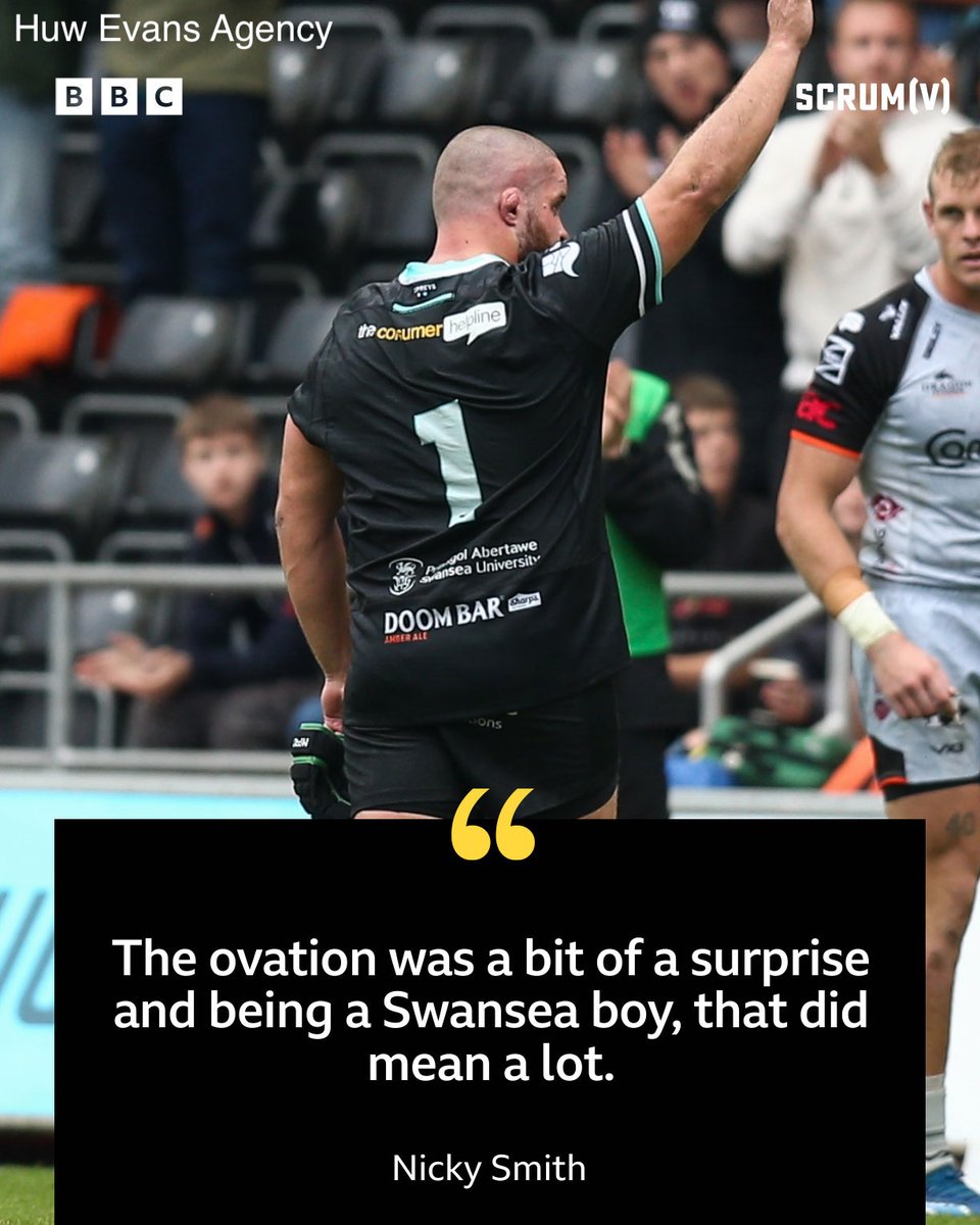 🗣️ 'It was the last home game so there was a bit of emotion with the family coming down as well.' Ospreys prop Nicky Smith was handed a rousing send off in his last home game before moving to Leicester next season 🏉 #BBCRugby