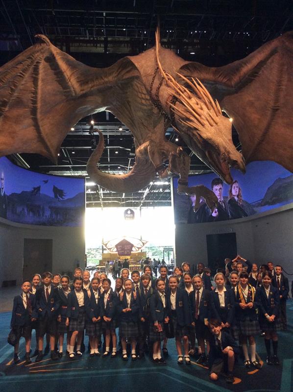 SaintNicksSch's tweet photo. #StNicksYear5 enjoyed an amazing trip to Harry Potter Studios! Immersed in their English topic on Harry Potter and the Philosopher's Stone, pupils witnessed the magic of the book come alive. A delightful experience for all! #StNicksDiscover #StNicksEnglish #StNicksLower https://t.co/kRjHJ998R1