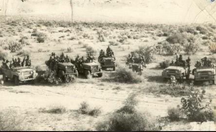 IaSouthern's tweet photo. "Desert Scorpions”
Lt Col Hem Singh Shekhawat, a veteran of famed '#ChachroRaid' and Lt Gen Ajai Kumar Singh, #ArmyCommander commemorate the #BattleOfChachro, #1971.
The audacious operation was executed by Indian Special Forces under command of Lt Col (later Brig) Bhawani Singh, Mahavir Chakra
#IndianArmy
#MilitaryHistory
#BattleOfChachro
#1971IndoPakWar