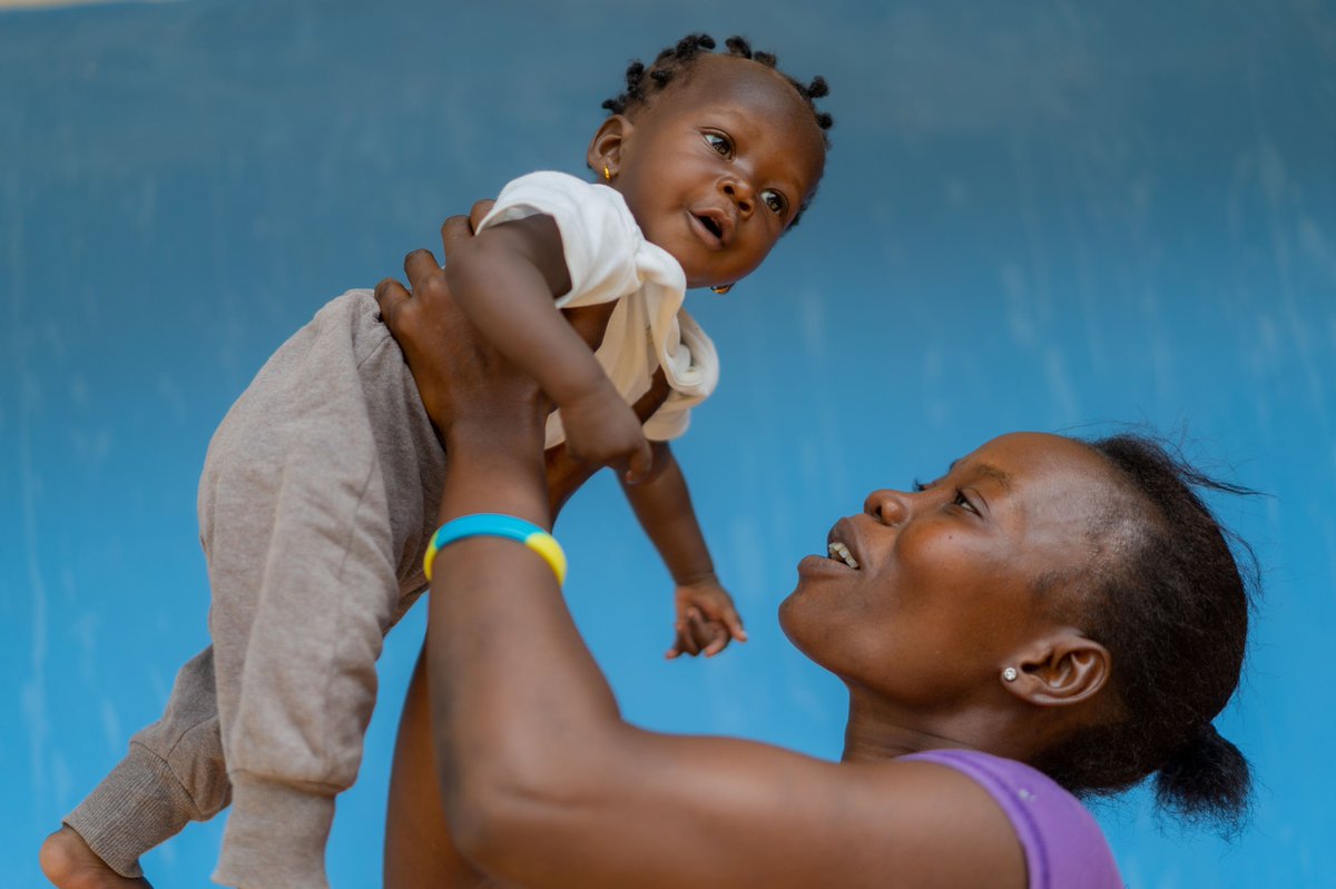 L'introduction du vaccin antipaludique RTS,S est une étape historique dans la lutte contre le #paludisme en #SierraLeone 🇸🇱. @WHO a soutenu la demande auprès de @gavi_fr, qui a approuvé 1,7 million de doses pour le pays entre 2024 et 2025. Lire la suite👉🏾bit.ly/3WQMu5V