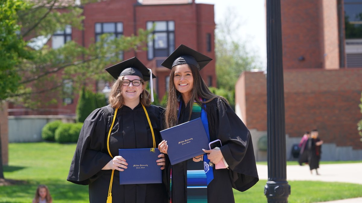 Congratulations to all the 2024 Spring Commencement graduates! On Sunday, Millikin University honored more than 270 graduates from the Class of 2024. Read more at ow.ly/VQzC50ROXSx.