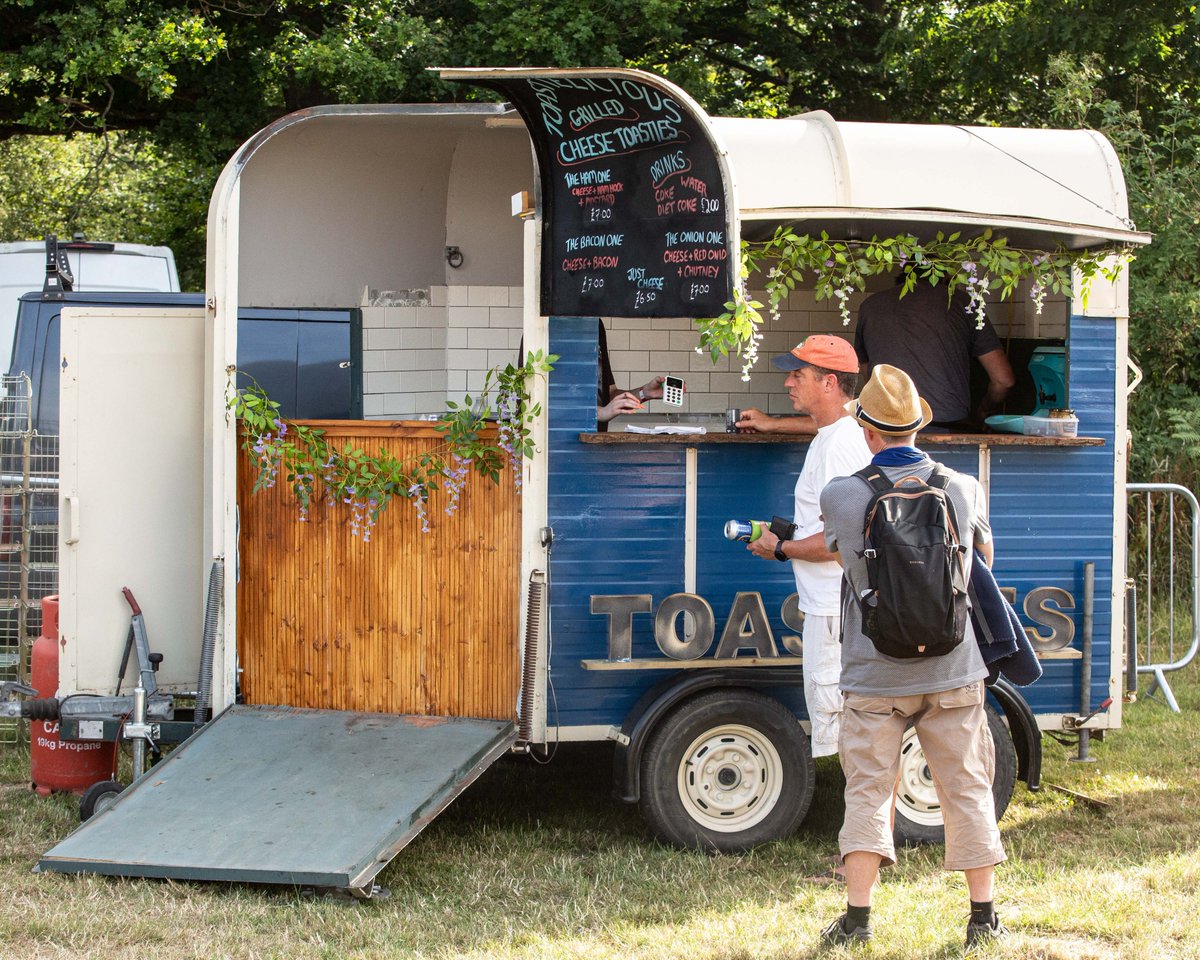 FolkByTheOak's tweet photo. Our Food Village Feasts 2024! 😃
Chez Sebastien Pizza, The Noodle and Dumpling Bar, Garlic and Olive, @PunjabiShack, @wafflewands, @toastielicious, Emilios Lebanese Food, The Frying Squad, MyPie, @jackssmokeshack, @FunkyElephantCo, The Greedy Vegan, Rolling Burritos, @Chockshop https://t.co/qVxcpg8Qxj