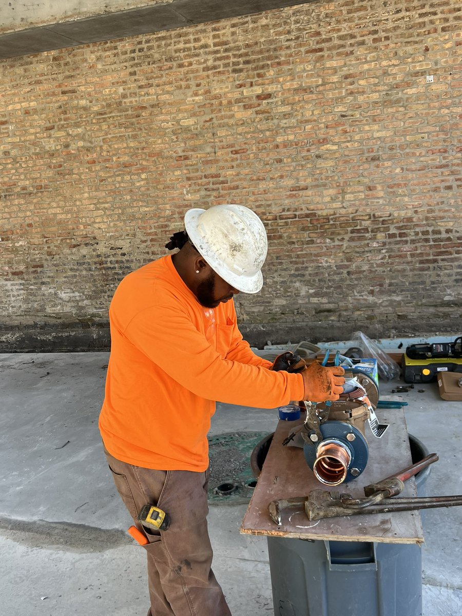 CoreyBBrooks's tweet photo. Don't overlook the small, tedious tasks—they're as crucial as the big moves in building something great. Every detail counts! #ConstructionWisdom #AttentionToDetail https://t.co/d6mKLN4RyL
