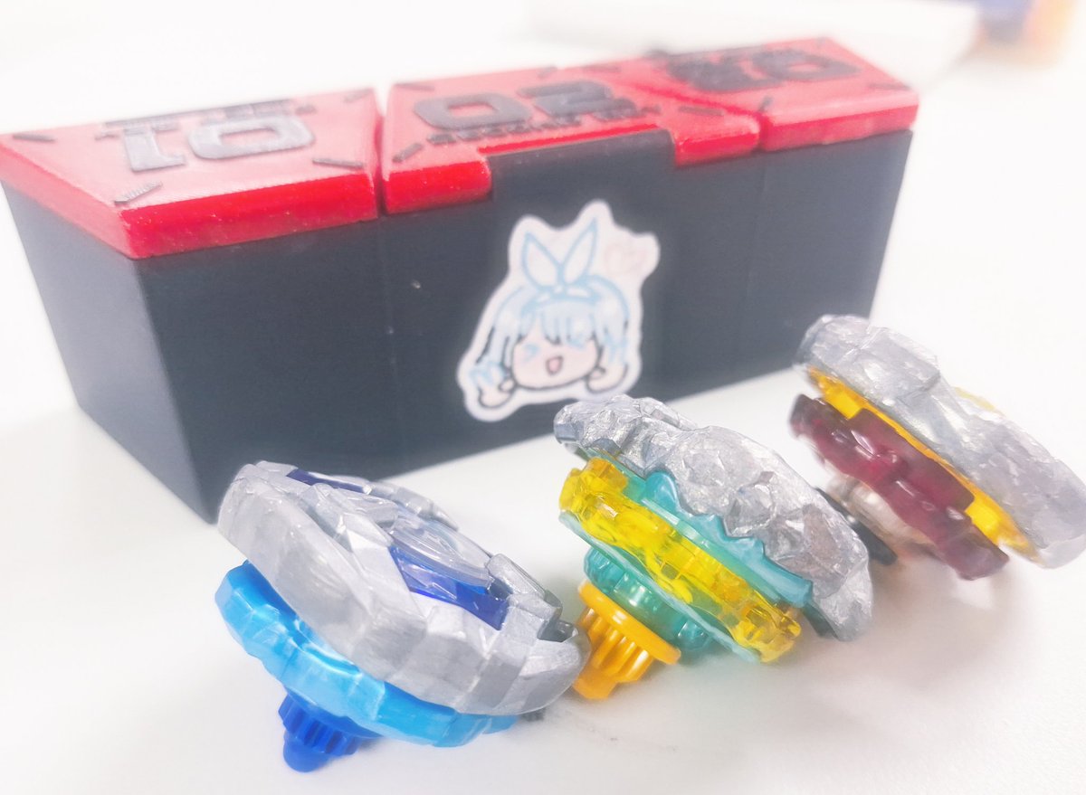 Edobeey's tweet photo. Hehe managed to win 1st for Sentinel today uwu yeyeyey

Mi combos:
KS560O
TB980T
WR960B

Forgot to add my bit for WR ajskksjdjw

#ベイブレードX
#BEYBLADEX
#Beybladexsg 
#Beyblade
#Strongestbeysg https://t.co/ijVF6oaNNn