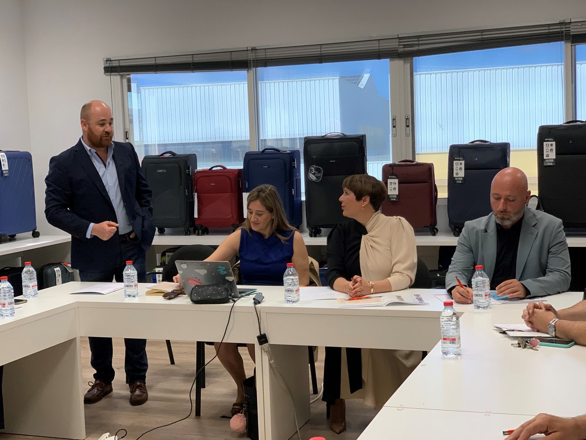 AEMONasociacion's tweet photo. 🔸Hoy hemos presentado el proyecto de la EGM #Moncada2 en las instalaciones de @GabolOficial.
▶️Diversas empresas y propietarios, la alcaldesa @2015Amparo y el concejal @Ivanbc1984 han mostrado su total apoyo.
✅El proceso sigue ahora su curso para que esta EGM vea la luz pronto. https://t.co/VEsVtniUAP