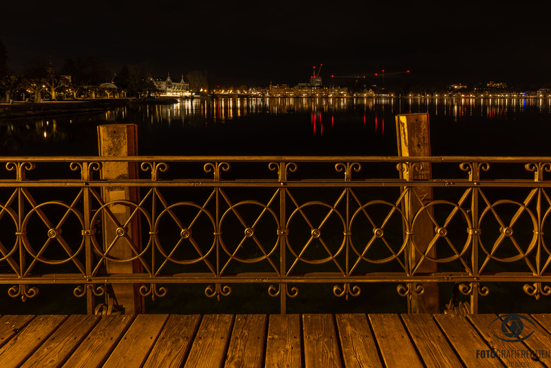 Konstanz bei Nacht – Teil 2

#fotografierereien #haraldbader #fotografie #photography #fotodestages #pictureoftheday #konstanz #inselhotel #bodensee #imperia #nachtfotografie