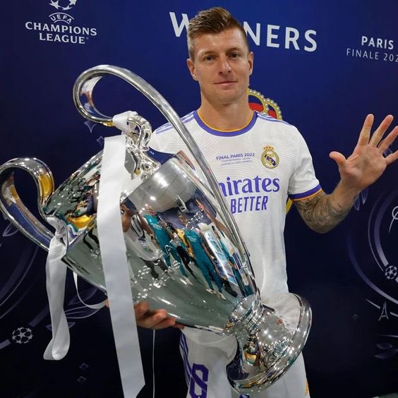 Alvaro_varito's tweet image. Vamos a sortear una camiseta de Toni Kroos‼️

Como siempre:

✅ Dar RT
✅ Seguir a @Ctinfo_17
✅ Seguirme a mí

Ganador el día del Real Madrid - Betis 🥲

Además, tienen descuento del 10% en toda la web aplicando el código 'FIN10'

Suerte a todos 😁😁