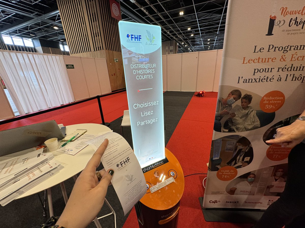 FHF (@lafhf) on Twitter photo #SANTEXPO | Remise des prix de l’édition 2024 du concours national d'écriture en #Ehpad, par <a href="/LGrisees/">Les plumes grisées</a> 🪶
🏆 Bravo aux lauréats 👏
📍<a href="/short_edition/">Short Édition</a> vous propose deux distributeurs d'histoires courtes (stand FHF et espace exposition #100ansFHF) avec une sélection des histoires #SANTEXPO | Remise des prix de l’édition 2024 du concours national d'écriture en #Ehpad, par <a href="/LGrisees/">Les plumes grisées</a> 🪶
🏆 Bravo aux lauréats 👏
📍<a href="/short_edition/">Short Édition</a> vous propose deux distributeurs d'histoires courtes (stand FHF et espace exposition #100ansFHF) avec une sélection des histoires