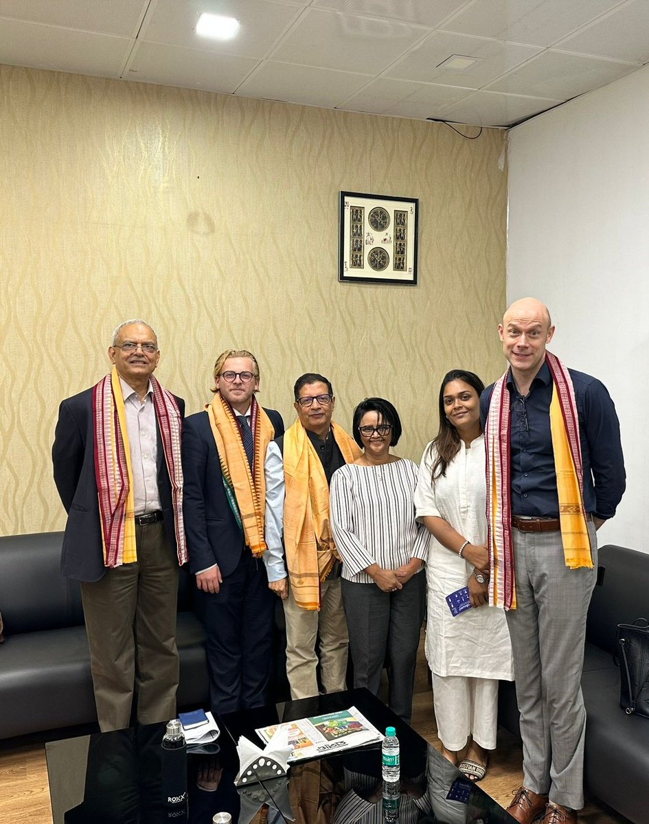 In continuation of the KNOW BJP initiative launched by Hon. Nat Pres. <a href="/JPNadda/">Jagat Prakash Nadda</a> ji, today a 5 member delegation of diplomats from various missions arrived at Odisha to experience &amp; get firsthand insight of <a href="/BJP4India/">BJP</a>'s election campaign at Sambalpur 
<a href="/narendramodi/">Narendra Modi</a>  <a href="/vijai63/">Dr Vijay Chauthaiwale</a>