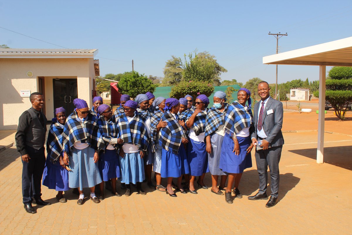 SSIIntl's tweet photo. We hosted Mr. Kaene Disepo, Youth Engagement Lead for the Mindset Change campaign from the Office of the President. He unpacked the 3-year campaign, toured our Mochudi center, and engaged with our FACET “Finding the Leader Within” participants. #MindSetChange  #UnlockingPotential https://t.co/mLhtXenlAF