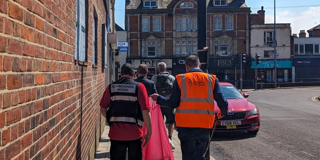 🎉🌟 A HUGE shout out to all the volunteers who joined us yesterday for the City Centre Day of Action! Around 30 volunteers helped us transform the area around Queen St! 🙌 We collected 100 bags of litter, spoke to local businesses & provided community support from our stand.