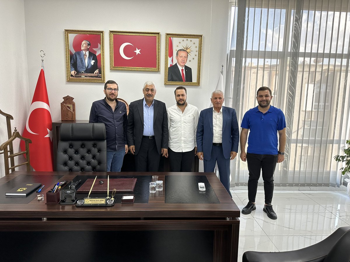 Haliliye Belediyesi Meclis Başkan vekilliğine seçilen değerli kirvem <a href="/MEHMETEMNATA1/">Mehmet Emin Ataş🇹🇷</a> tebrik ediyor, başarılar diliyorum.