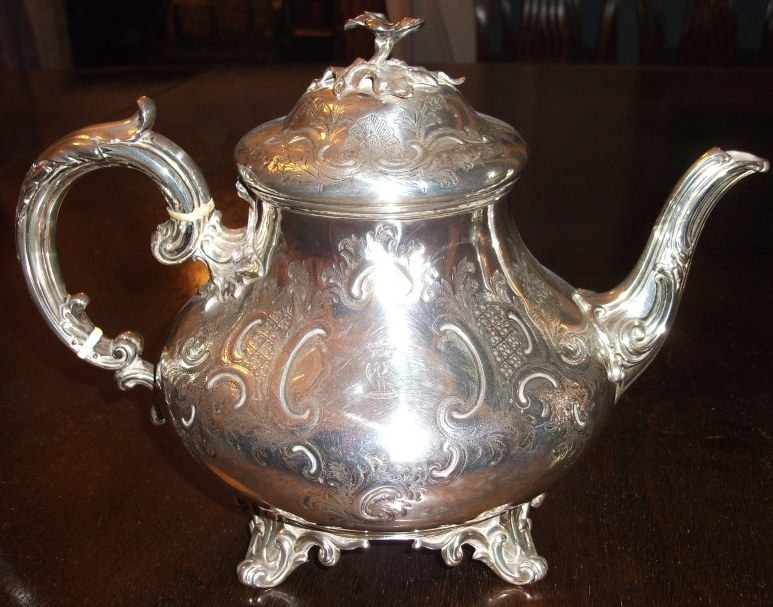Happy #InternationalTeaDay! ☕️ To mark this special occasion we wanted to share the St John family tea pot. The pot is inscribed on the side with the St John family crest, made by prestigious silversmiths Edward Barnard and Sons, in about 1857. Who's thirsty for a cuppa? ☕️