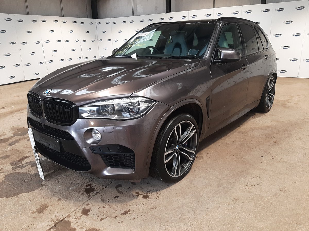 Just a couple of days left to bid! 🚘 2017 BMW X5 M: ow.ly/B6h150RP3h3 🛠️ CAT N | Does not run | Rear | Front 📅 Auction date: 23/05/24, 12pm, Wolverhampton