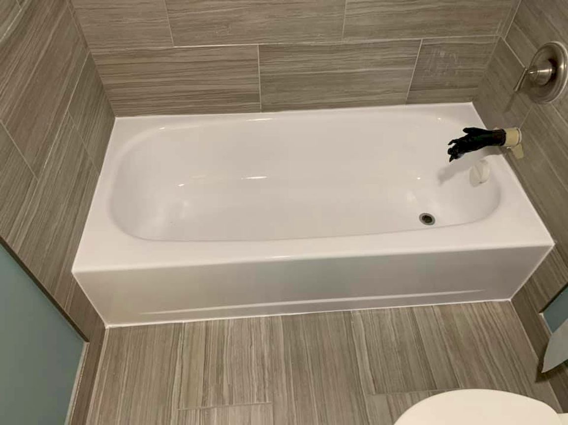 Revamp your bathroom, starting with your bathtub. Our refinishing process is quick and efficient and leaves your tub sparkling. Schedule our services today! #BathtubRefinishing

bathtubreglazingperryhall.com