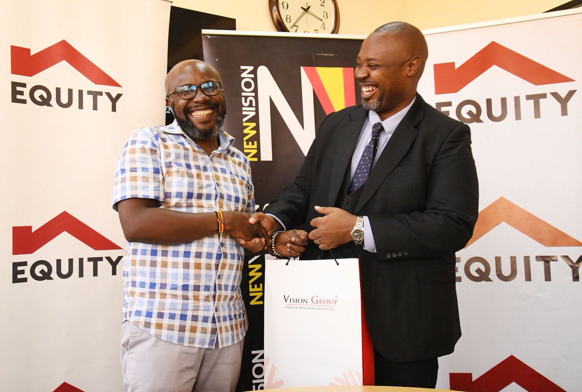 Earlier today, Equity Bank, led by our Managing Director Anthony Kituuka, handed over a cheque of 30 million UGX to @VisionGroup CEO @nyamadon as a contribution towards the #MartyrsChoirCompetition24 commemorating the upcoming Martyrs Day. #EquityBankUganda @newvisionwire