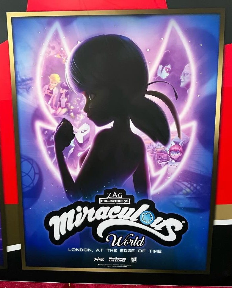 🚨POSTER OFICIAL DEL PRÓXIMO ESPECIAL Y NOMBRE OFICIAL 🚨 'MIRACULOUS WORLD LONDON: AT THE EDGE OF TIME' ⏰ (Londres: Al borde del tiempo) #MiraculousLadybug ~👑