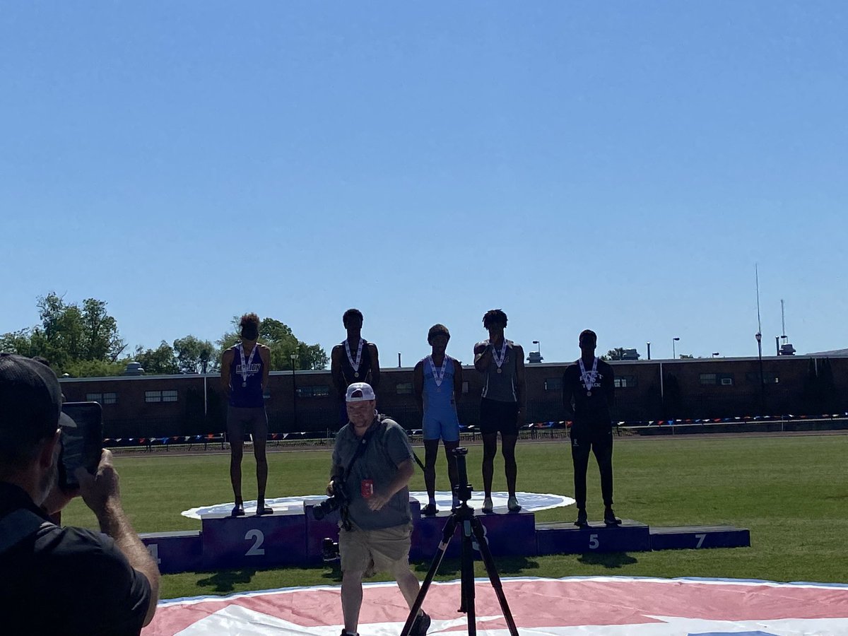 David Wilson (@davidmwilson14) on Twitter photo Excuse the sun being directly overtop center stage but <a href="/ElijahGroves6/">Elijah Groves</a> caps a historic career in Robertson County with a podium finish in the Class A High Jump.
Groves finishes tied for 3rd place in his final high school event.
<a href="/MainStreetPreps/">Main Street Preps</a> <a href="/ConnectionRC/">The Connection</a> Excuse the sun being directly overtop center stage but <a href="/ElijahGroves6/">Elijah Groves</a> caps a historic career in Robertson County with a podium finish in the Class A High Jump.
Groves finishes tied for 3rd place in his final high school event.
<a href="/MainStreetPreps/">Main Street Preps</a> <a href="/ConnectionRC/">The Connection</a>