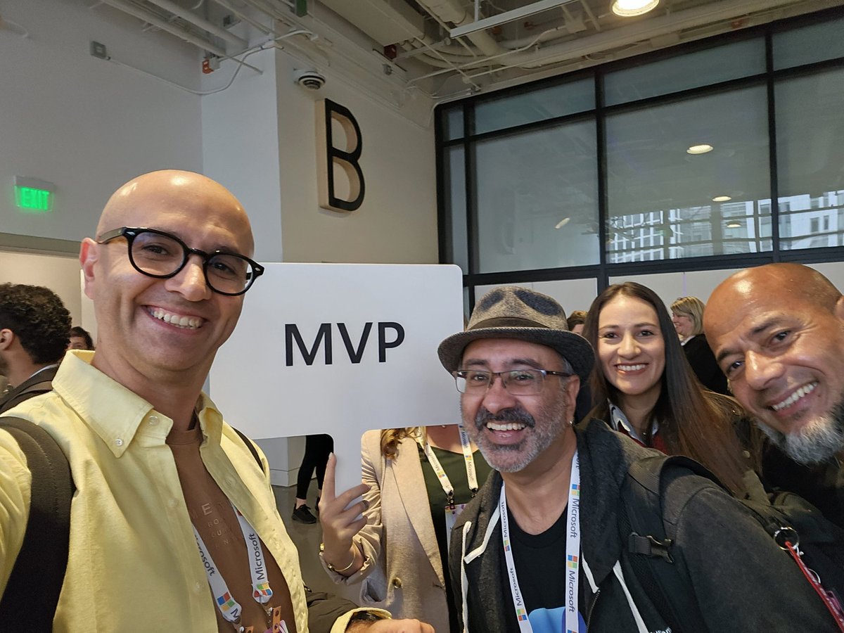 Rad_Reza's tweet image. #MicrosoftBuild #MSBuild @Hoorge @HassanFad @dcarotv #MVpbuzz