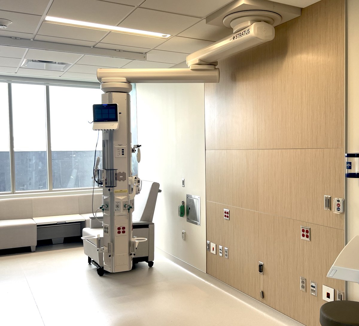 ModularServices's tweet image. Our Stratus® Booms @MayoClinic's new tower in Mankato #Minnesota streamline clinical workflow. "We used to run around both sides of the bed to get to oxygen & suction...now everything’s consolidated," noted a staff member.
More: bit.ly/ModularMayo
#WorkflowInnovation