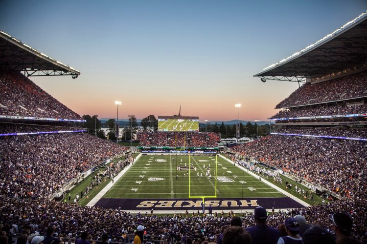 After a great conversation with @CoachPaopao I am blessed to receive an offer to the University of Washington @UW_Football @CoachJeddFisch @BWestFball @RobStantonr @CoachDanWatson @KaneClaunch