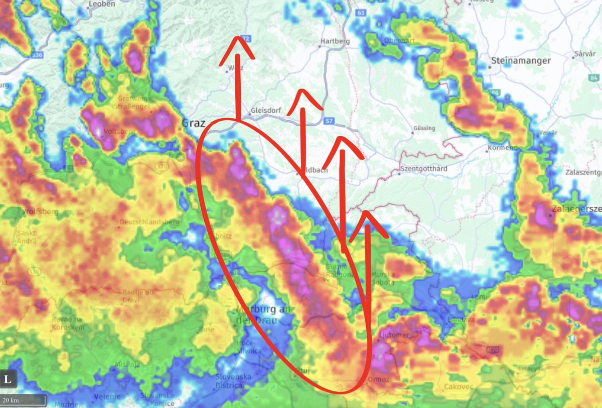 Derzeit zieht die nächste Runde #Gewitter von Slowenien in dn Süden der #Steiermark rein, dabei muss vor allem mit Starkregen und kleinem Hagel gerechnet werden. Mehr Informationen und aktuelle Warnungen auf uwz.at