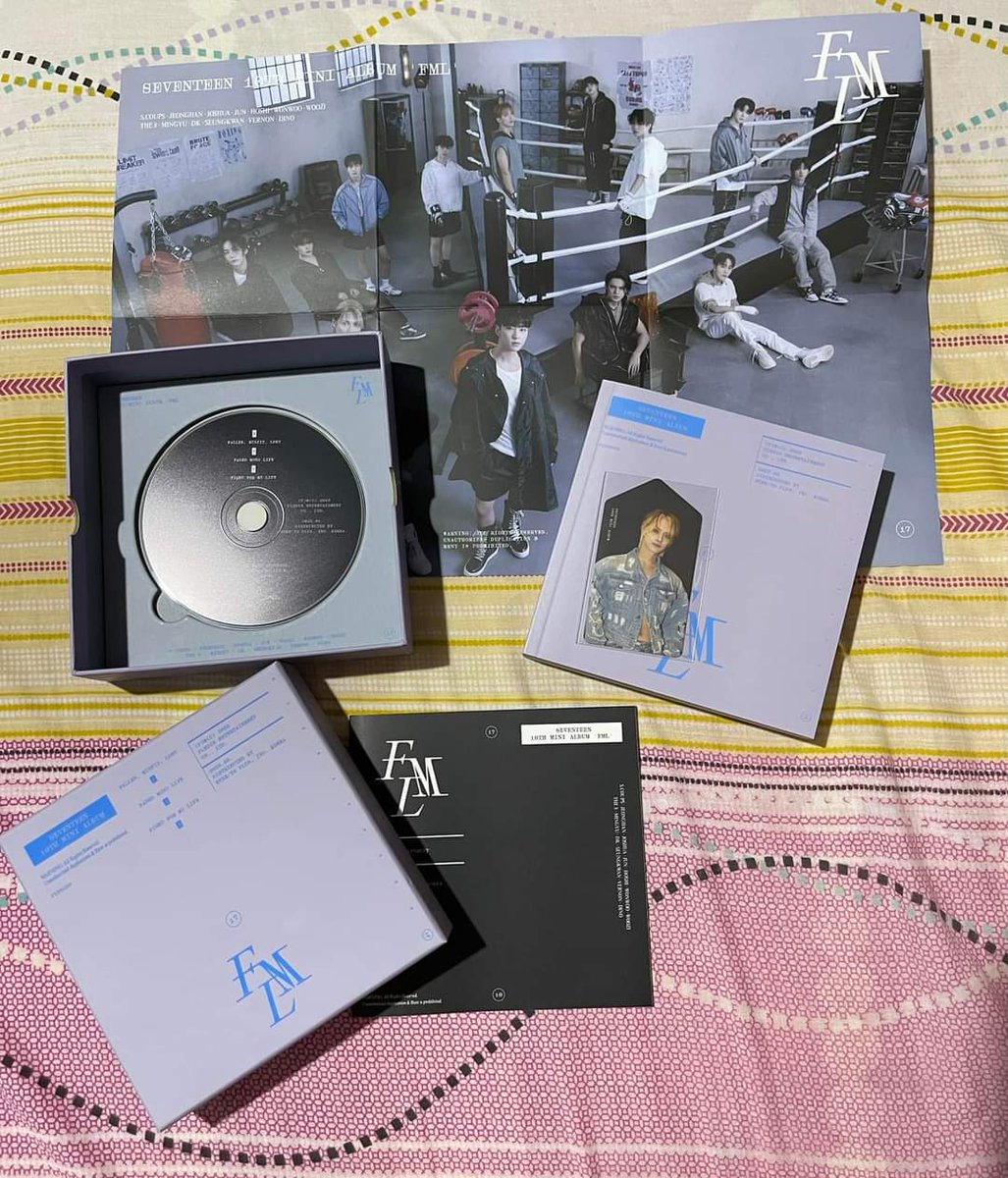 Semi quitting giveaway! GA!
🩷1 winner of unsealed fml deluxe
🩷1 winner of 100 pesos gcash

MECHANICS:
- like & rt both this post and the thread of bentables below. -Comment picture of your bias🫰
- Ends once set is sold
- ❌ IMPATIENT
- winner must be willing to shoulder sf