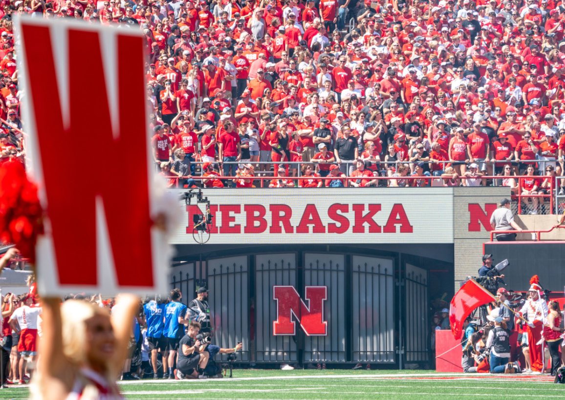 Blessed to receive an Offer from The University of Nebraska #GoBigRed @HuskerFootball @CoachMattRhule @HuskerCoachTW @evancooper2 @Cen10Football @adamgorney @GregBiggins @BrandonHuffman @ChadSimmons_ @SWiltfong_ @Rivals @On3sports @TimVerghese @247recruiting @K12Elite