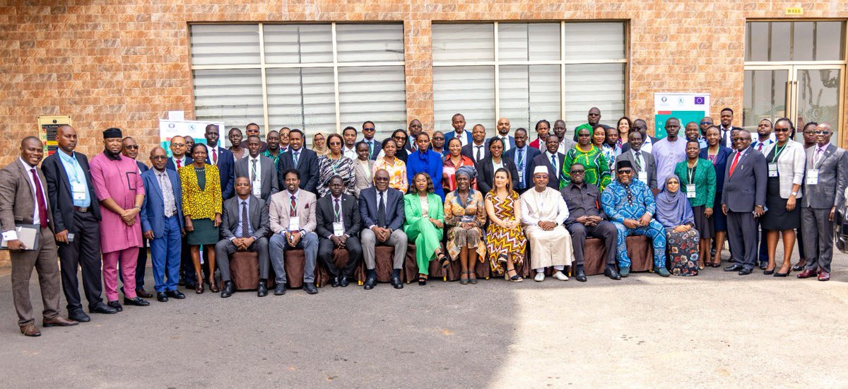 Officials from IGAD Member States and the IGAD Secretariat are currently in Abuja, Nigeria, participating in a learning visit to @ecowas_cedeao. The visit aims to share experiences and gain a better understanding of the free movement regime within the context of regional