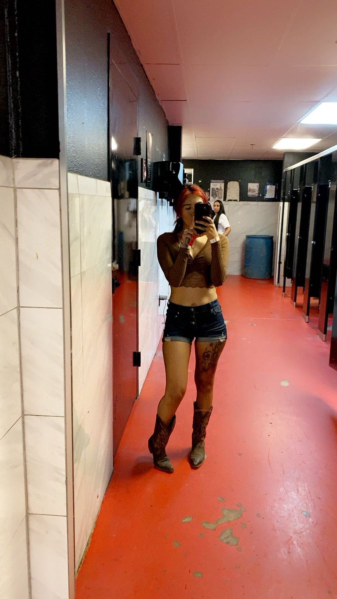 tiny_mandy04's tweet image. It’s been a min , so here ya go 🤟🏼😘