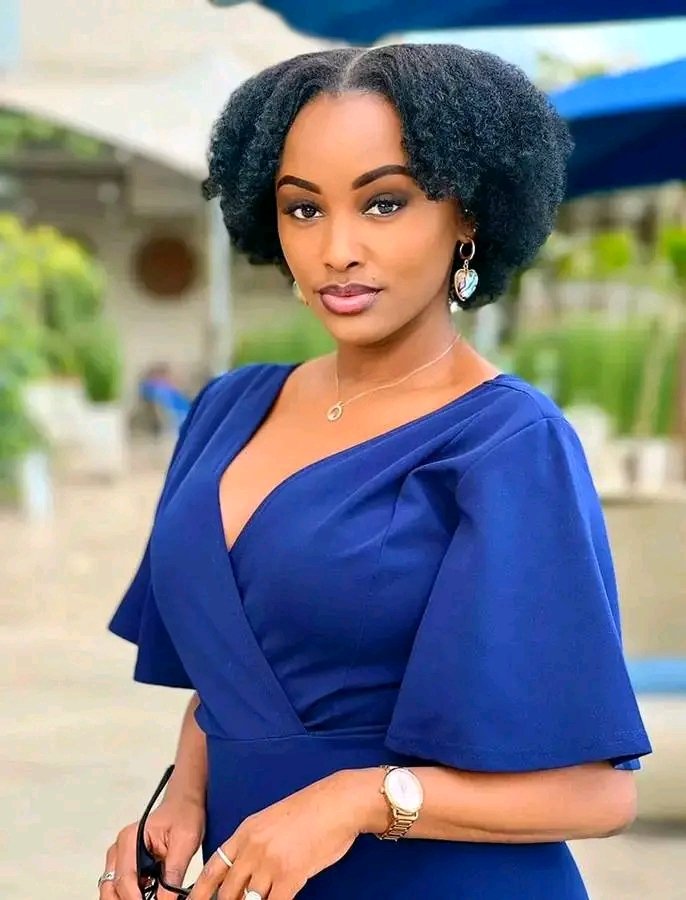 kamati411's tweet photo. #BREAKING NEWS!
LGBTQ activist Michelle Ntalami Gives her life to Christ after a one on one Encounter with https://t.co/2710u7KIC0 word for her😊.
President William Ruto 
Rachel Ruto
Uhuru Kenyatta 
Tyler Perry 
Francis Ogolla 
Amerix 
#Whatsapap 
Terrence Howard 
Sonko
Ruiru https://t.co/DhVhf68ZQ2