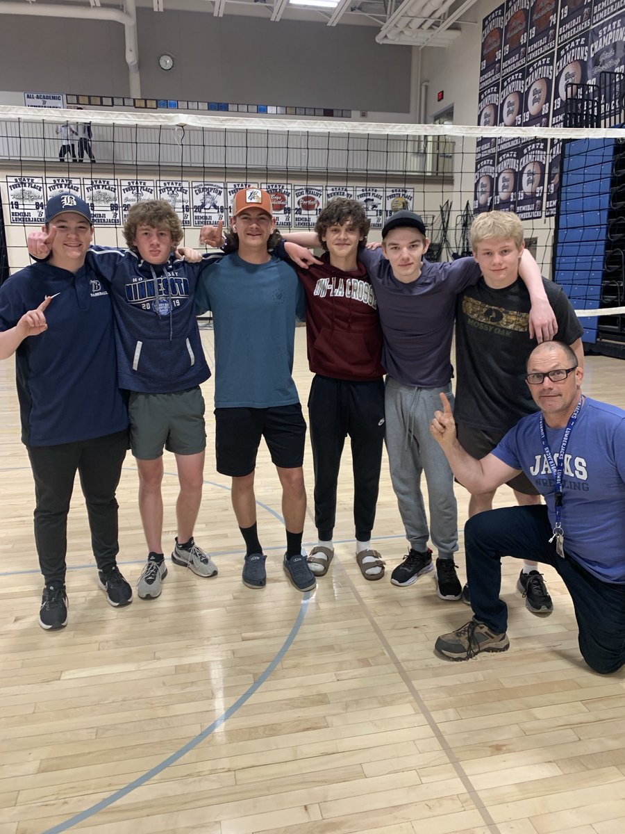 CJusty1971's tweet image. Second Period #Vsquad Champions with their Coach Mr Strand! #gojacks