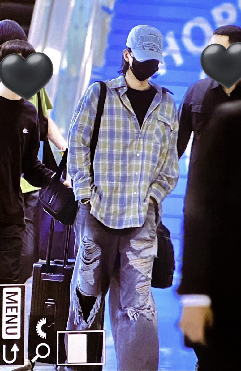 1004lover__'s tweet photo. ✈️✈️ https://t.co/o1UAbGYAvA