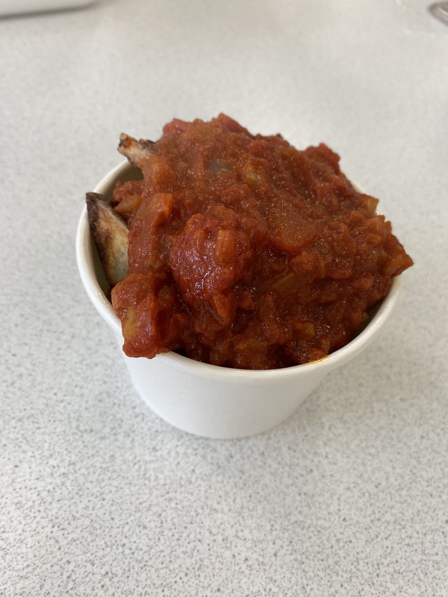 S3 are continuing their journey across Foods of the World with Patatas Bravas this week, they were particularly chuffed with the cocktail sticks🇪🇸🌍