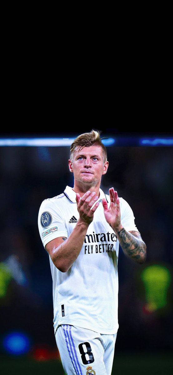 CopyWebby's tweet photo. Caro Toni,

Grazie per tutti i momenti indimenticabili sul campo. Sei stato un esempio di classe e talento. Ci mancherai tanto.

Buona fortuna per il futuro. Sei e sarai sempre una leggenda.

#FIFAWorldCup #tonikross https://t.co/CIc4yemgig