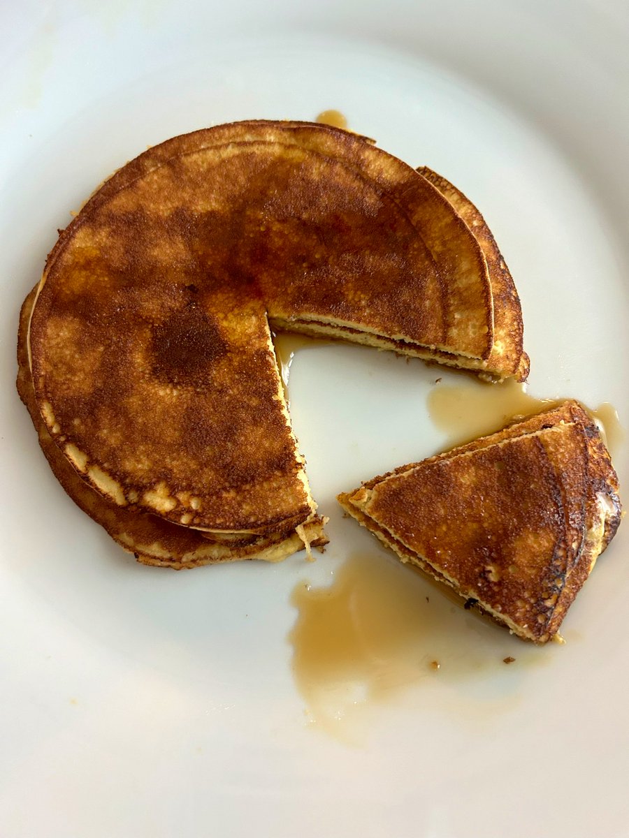 Made banana protein pancakes. They did not taste like garbage. I have a happy.